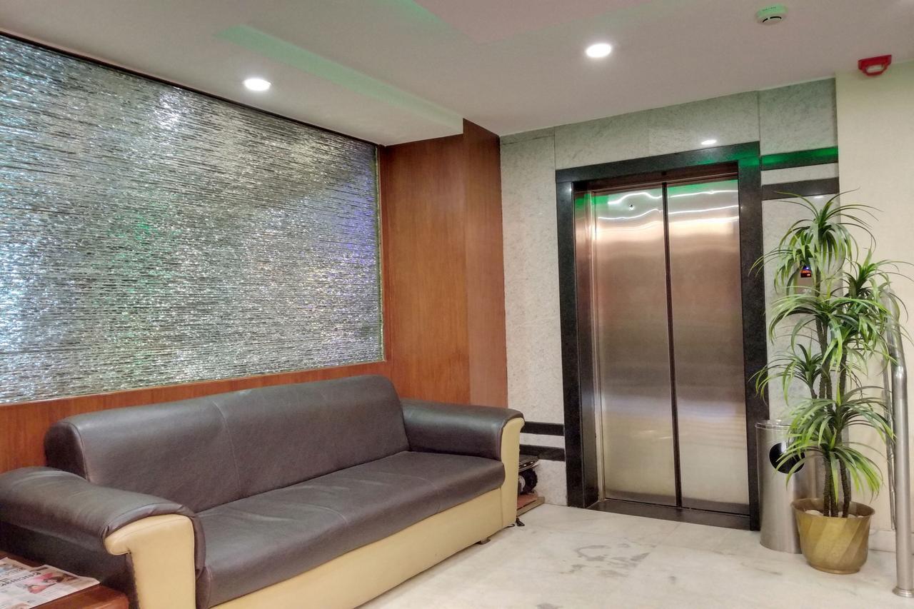 Oyo 6110 Thalassa Suites Bangalore Ngoại thất bức ảnh