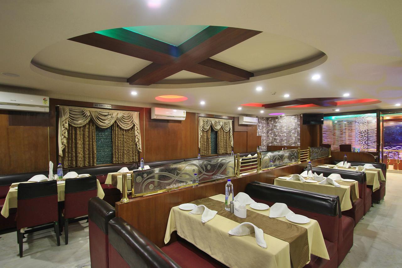 Oyo 6110 Thalassa Suites Bangalore Ngoại thất bức ảnh