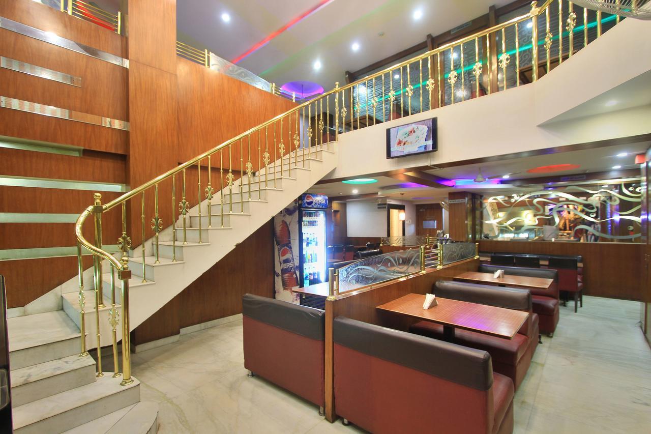 Oyo 6110 Thalassa Suites Bangalore Ngoại thất bức ảnh