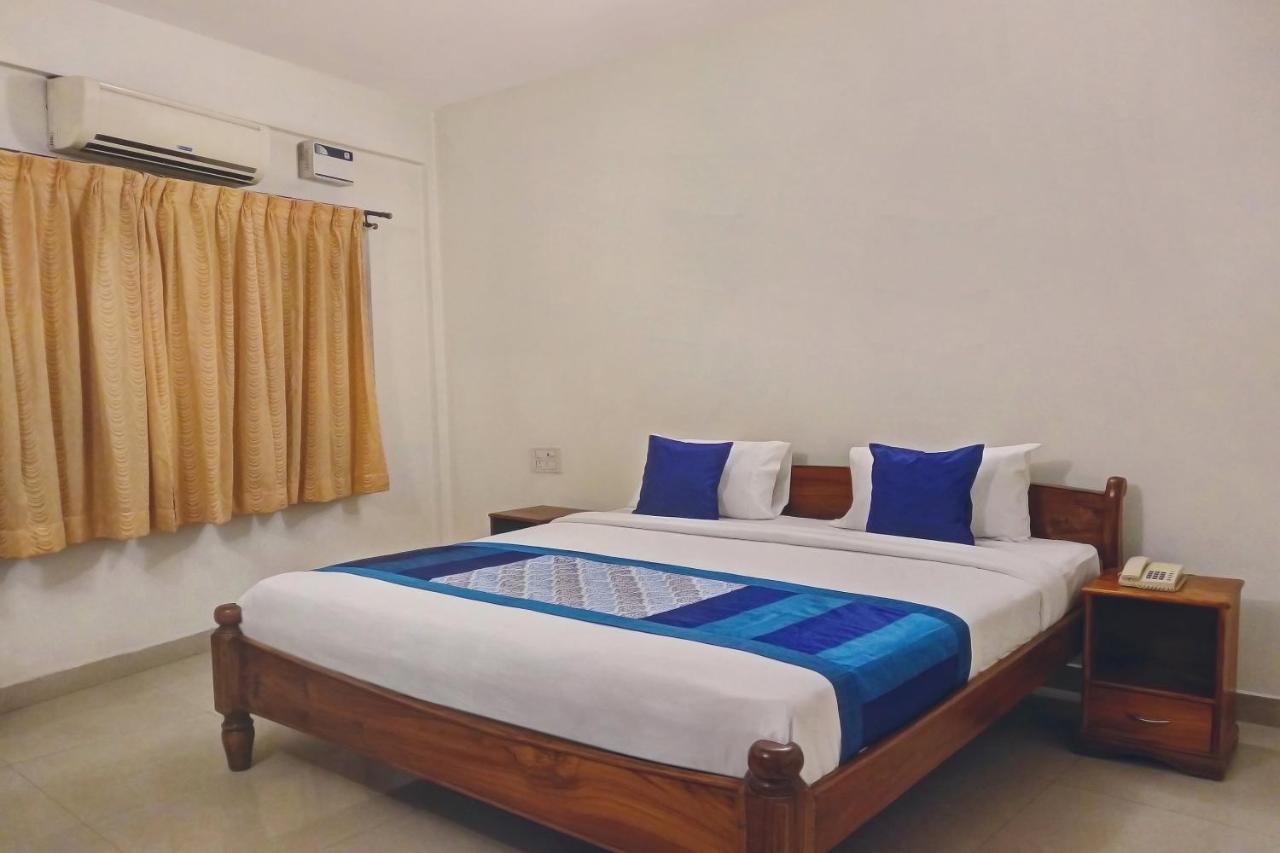 Oyo 6110 Thalassa Suites Bangalore Ngoại thất bức ảnh